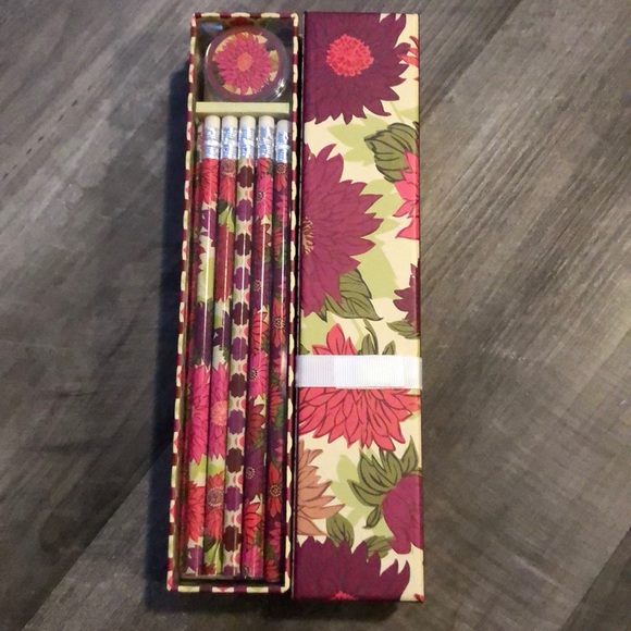 Vera Bradley #2 Pencils - Picture 4 of 4